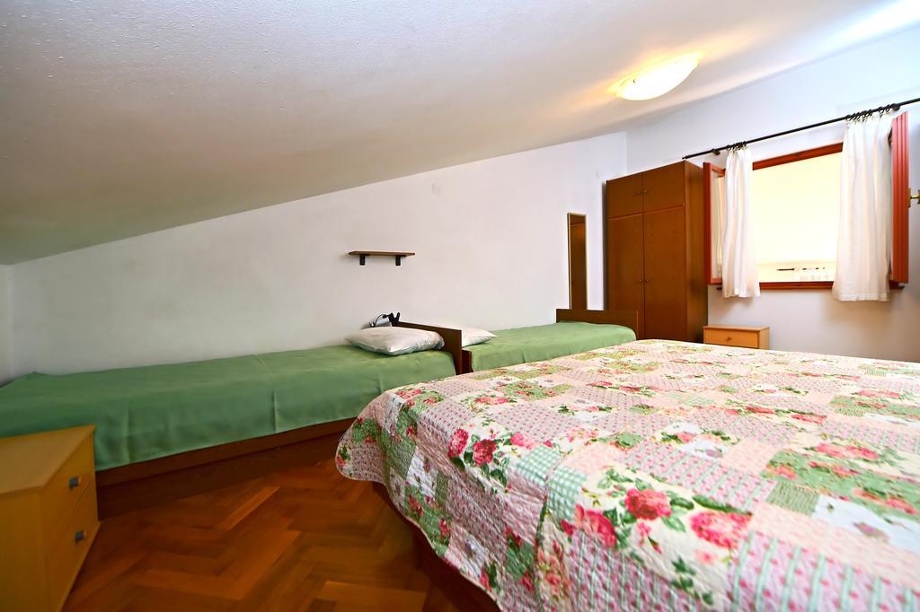 Apartments Zdjelar Poreč Exterior foto