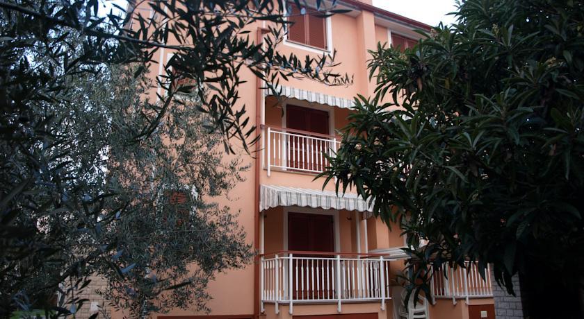 Apartments Zdjelar Poreč Exterior foto